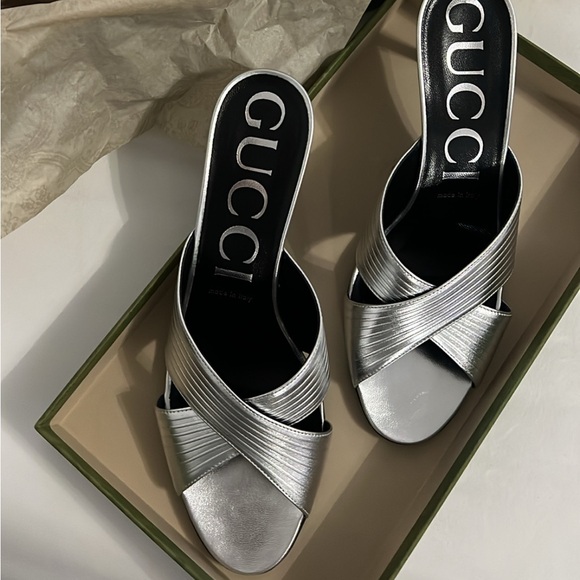 Gucci Women's Silver Heel Sandals - Picture 1 of 7